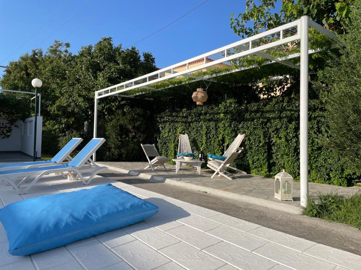 Villa Elpiniki إكْسِيا المظهر الخارجي الصورة