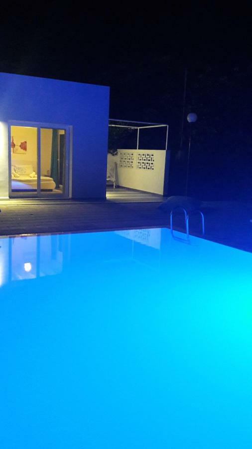 Villa Elpiniki إكْسِيا المظهر الخارجي الصورة