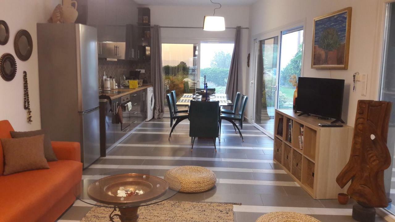 Villa Elpiniki إكْسِيا المظهر الخارجي الصورة